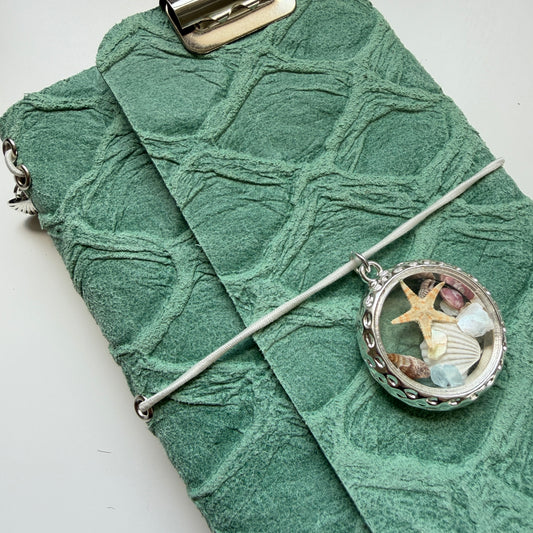 Cora | Pocket