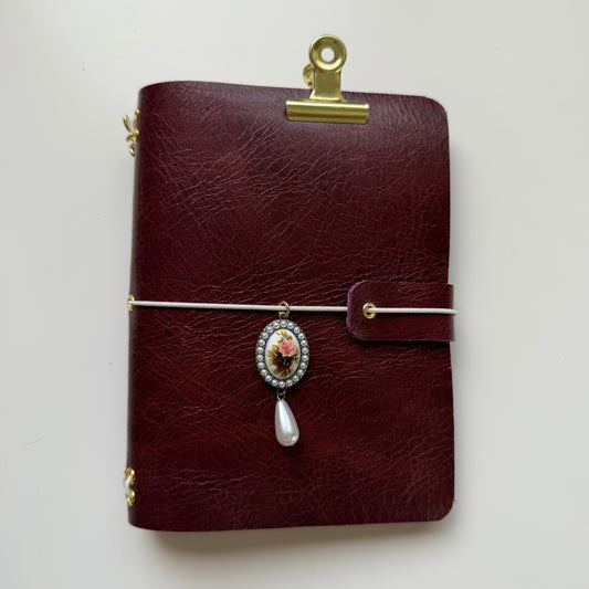 Lenora | A6 (Bi-Fold)