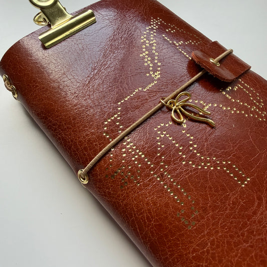 Clementine | TN Passport (narrow)