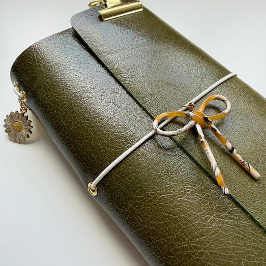 Phoebe | Pocket