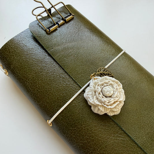 Eloise | Pocket