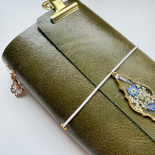 Ivy | Pocket